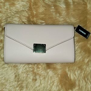 Express Chain Strap Wallet